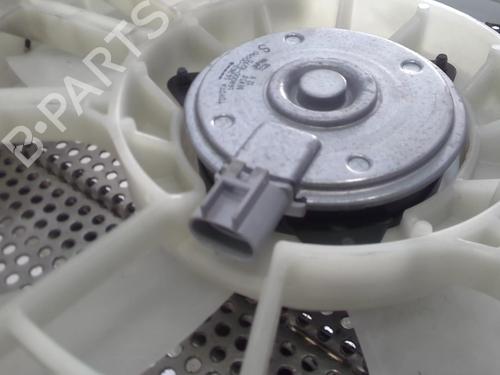 Used Radiator fan TOYOTA YARIS (_P13_) 1.0 (KSP130) (72 hp) 20963261