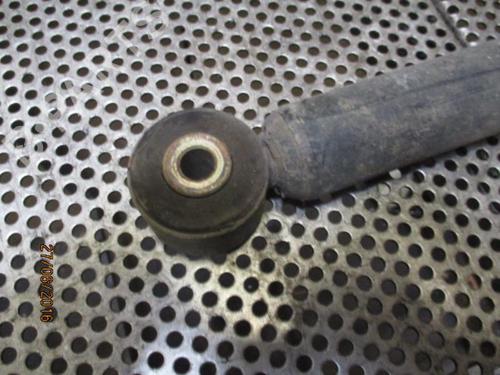 Used Left rear shock absorber RENAULT CLIO II (BB_, CB_) 1.2 16V (BB05, BB0W, BB11, BB27, BB2T, BB2U, BB2V, CB05,... (75 hp) 20943150