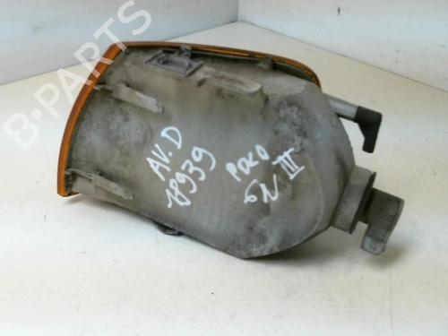 Used Right front indicator VW POLO III (6N1) 60 1.4 (60 hp) 20961074