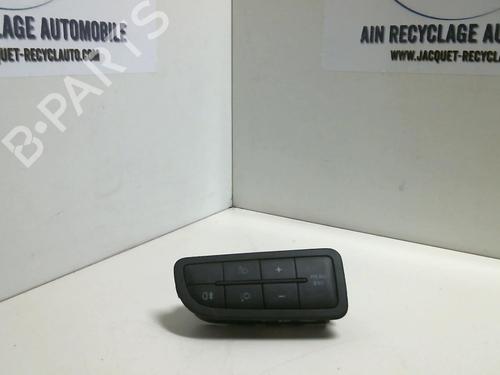Used Headlight switch FIAT GRANDE PUNTO (199_) 1.4 16V (199BXG1B, 199AXG1B) (95 hp) 22021087