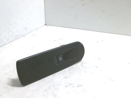 Used Right front window switch RENAULT CLIO IV (BH_) 1.5 dCi 90 (90 hp) 20970972
