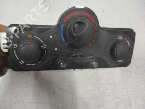 Used Climate control RENAULT CLIO III (BR0/1, CR0/1) 1.5 dCi (BR17, CR17) (86 hp) 20971041