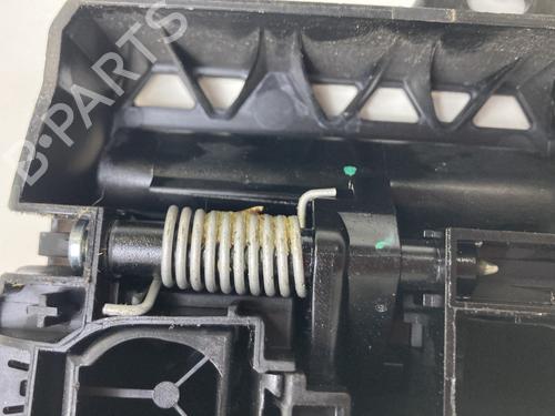 front-right-exterior-door-handle-renault-clio-v-b7_-2019-23790589 main image