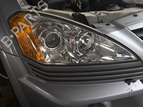 Used Right headlight Right headlight SSANGYONG KYRON 2.0 Xdi 4x4 (141 hp) 21664319 21664319