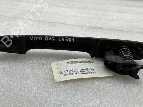 Front left exterior door handle MERCEDES-BENZ VITO Bus (W638) 108 CDI 2.2 (638.194) | BP20962441C128 