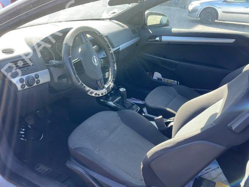 Venstre baglygte OPEL ASTRA H GTC (A04) 1.7 CDTI (L08) | BP20950278C34 