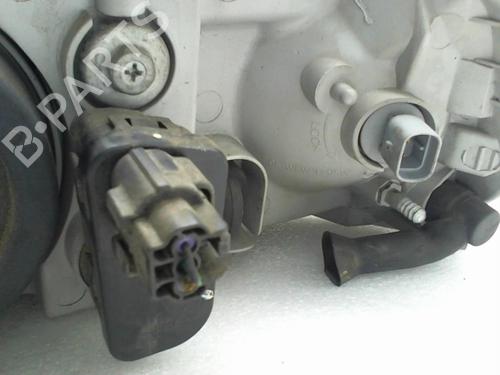 Used Right headlight CHEVROLET AVEO / KALOS Hatchback (T200) 1.2 (72 hp) 20941289