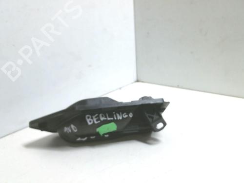 Used Front right interior door handle Front right interior door handle CITROËN BERLINGO / BERLINGO FIRST MPV (MF_, GJK_, GFK_) 1.6 16V (MFNFU) (109 hp) 20953947 20953947