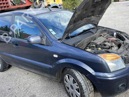 Feu arrière droit FORD FUSION (JU_) 1.4 TDCi | BP30899850C35