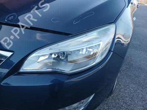 Used Right headlight Right headlight OPEL ASTRA J (P10) 2.0 CDTI (68) (160 hp) 33128116 33128116