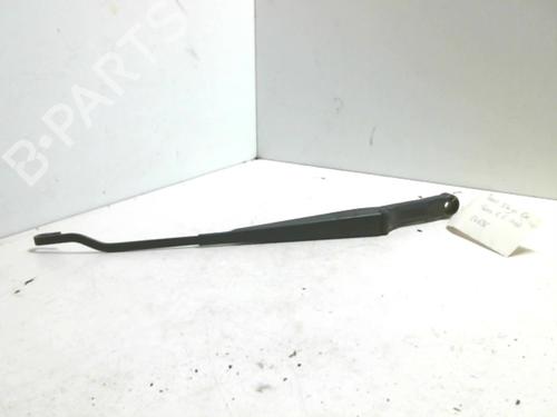 Used Front windshield wiper arm SEAT IBIZA II (6K1) 1.4 i (60 hp) 20957939