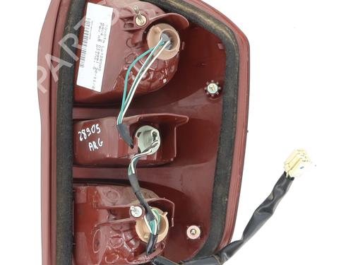 Left taillight TOYOTA RAV 4 II (_A2_) 2.0 D 4WD (CLA20_, CLA21_, CLA20R, CLA21R) | BP22030064C34 