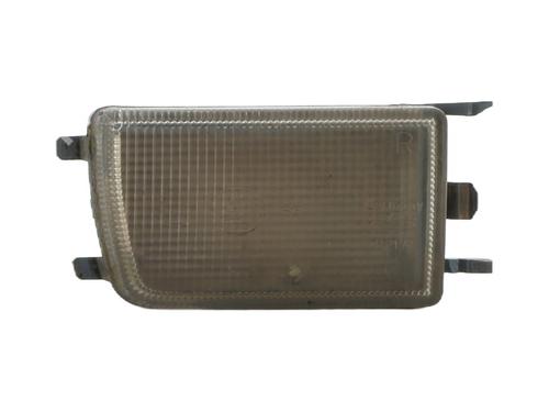Used Right front indicator VW GOLF III (1H1) 1.6 (75 hp) 32467284
