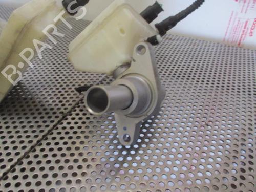Brake master cylinder PEUGEOT 5008 (0U_, 0E_) 2.0 HDi 150 / BlueHDi 150 | BP20970836M77 