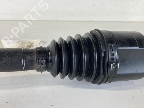 Right front driveshaft RENAULT MEGANE I Classic (LA0/1_) 1.9 dCi (LA05, LA1F) | BP25289830M39 
