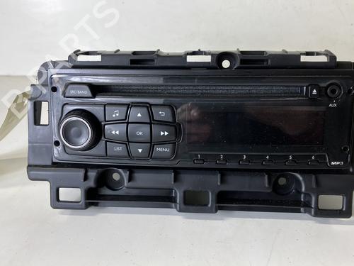 Used Radio PEUGEOT 208 I (CA_, CC_) 1.6 HDi (92 hp) 24816319