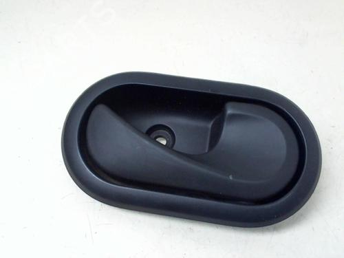 Used Rear right interior door handle DACIA SANDERO 1.4 (BS0C, BS0A, BS0G, BS1F, BS0E) (75 hp) 20963826
