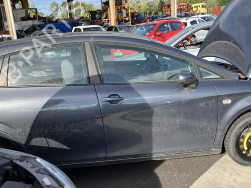 Front left door window SEAT LEON (1P1) 1.9 TDI | BP20944463C18 