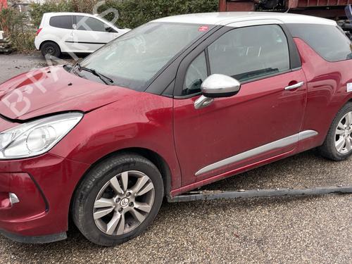 Left front fog light CITROËN DS3 (SA_) 1.6 HDi 110 | BP32109875C30