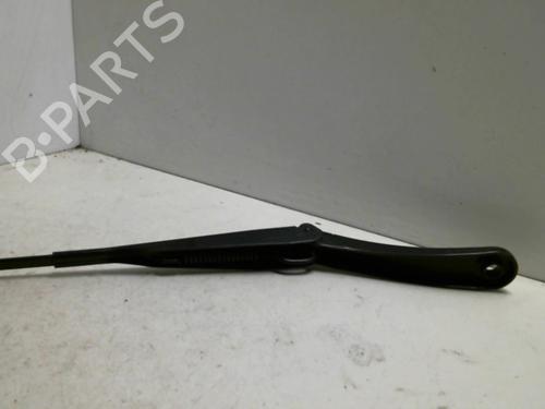 Used Front windshield wiper arm Front windshield wiper arm DACIA SANDERO 1.5 dCi (88 hp) 20951688 20951688