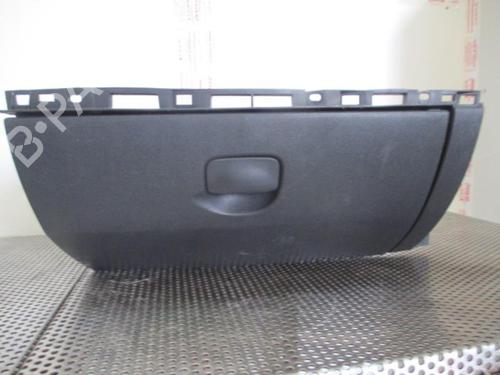 Used Glove box Glove box RENAULT CLIO III (BR0/1, CR0/1) 1.5 dCi (BR17, CR17) (86 hp) 20946734 20946734