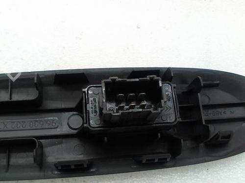 Used Right front window switch Right front window switch CITROËN DS3 (SA_) 1.6 THP 155 (156 hp) 20962361 20962361