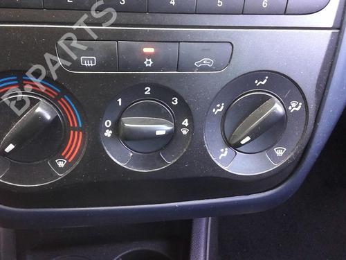 AC-Styringsenhed/Manøvreenhed FIAT GRANDE PUNTO (199_) 1.3 D Multijet (75 hp) 20945530