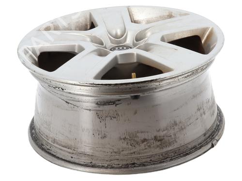 Używane Felga AUDI A4 B7 (8EC) 1.6 (102 hp) 27570332