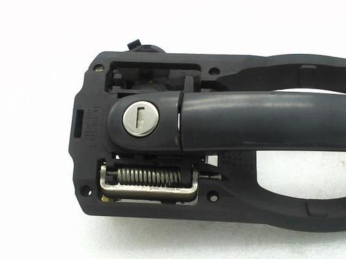 front-left-exterior-door-handle-audi-a2-8z0-14-tdi-3b0837207f3fz-2000-2001-2002-2003-2004-2005-20953678 main image