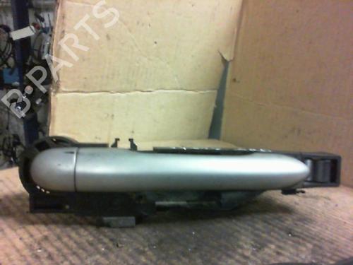 Used Rear right exterior door handle Rear right exterior door handle 20949618 20949618