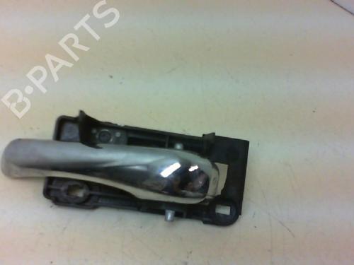Used Front left interior door handle Front left interior door handle ALFA ROMEO 147 (937_) 1.6 16V T.SPARK (937.AXA1A, 937.AXB1A, 937.BXB1A) (120 hp) 20966572 20966572