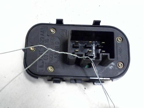Left front window switch FORD FOCUS I Turnier (DNW) 1.4 16V | BP20971383I27 