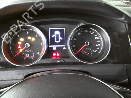 Kombinert Instrument VW GOLF VII (5G1, BQ1, BE1, BE2) 1.6 TDI (115 hp) 23135255