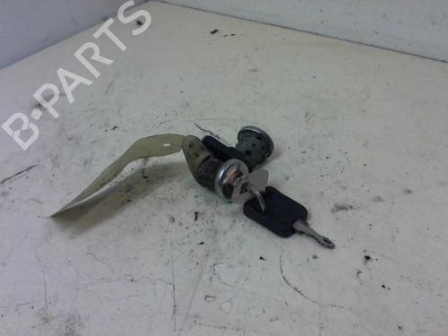 Used Ignition barrel RENAULT SUPER 5 (B/C40_) 1.4 (B/C403) (71 hp) 22020147