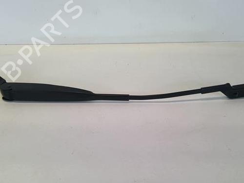Used Front windshield wiper arm FIAT 500 (312_) 1.2 (312AXA1A) (69 hp) 20965127