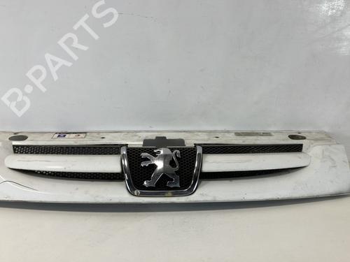 Used Grille PEUGEOT PARTNER Box Body/MPV (5_, G_) 1.9 D (69 hp) 23104192