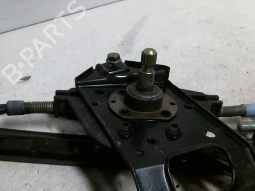 Used Front right window mechanism Front right window mechanism VW GOLF III Cabriolet (1E7) 1.8 (75 hp) 20963343 20963343