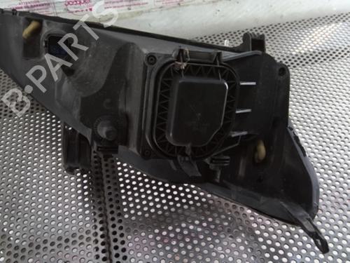 Używane Lampa przednia lewa FORD FOCUS I (DAW, DBW) 1.6 16V (100 hp) 20948024