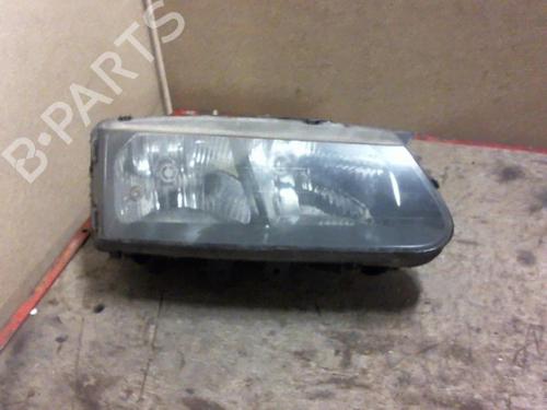 Used Right headlight RENAULT SAFRANE II (B54_) 2.2 dT (B54G) (113 hp) 20949171
