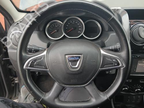 BP32681858C49 main image