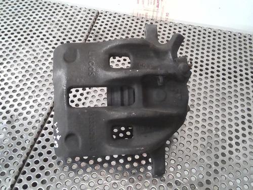 Used Right front brake caliper Right front brake caliper PEUGEOT 607 (9D, 9U) 2.2 HDi (133 hp) 20962599 20962599
