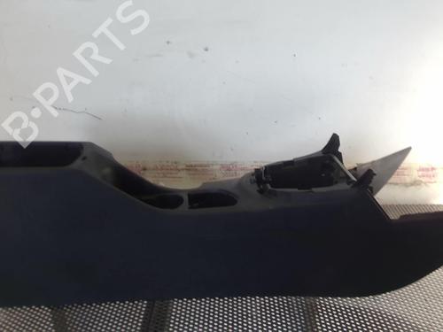 Used Middle console PEUGEOT 308 I (4A_, 4C_) 1.6 HDi (92 hp) 20951175