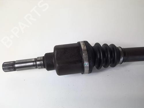 Used Right front driveshaft PEUGEOT 207 (WA_, WC_) 1.4 16V (88 hp) 20952418