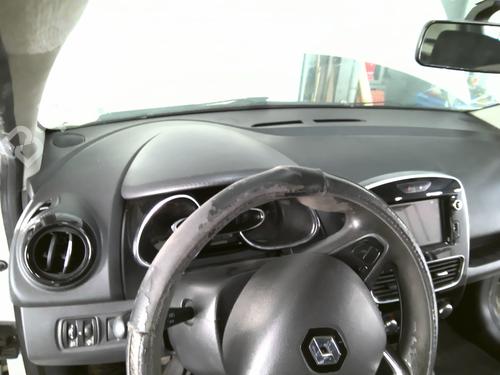 Instrumentbord Instrumentbord RENAULT CLIO IV (BH_) 1.5 dCi 75 (75 hp) 34415102 34415102