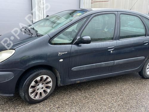 Right headlight CITROËN XSARA PICASSO (N68) 2.0 HDi | BP30122563C29