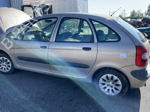 Rear left door window CITROËN XSARA PICASSO (N68) 2.0 HDi | BP26571457C20 