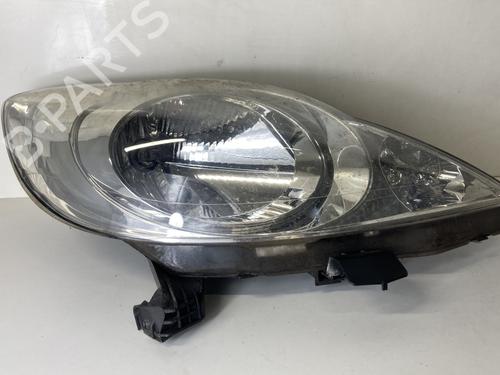 Right headlight PEUGEOT 107 (PM_, PN_) 1.0 | BP23792180C29