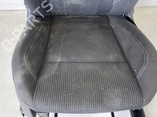 Right front seat FORD FIESTA VI (CB1, CCN) 1.0 EcoBoost | BP21671580C16 