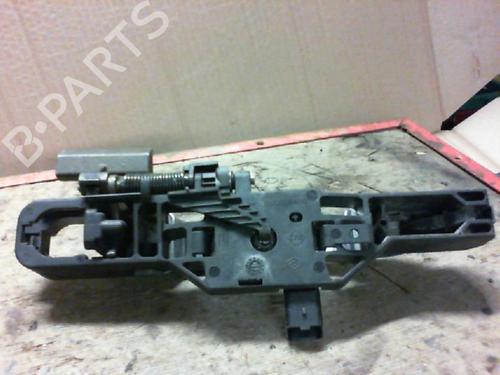 Front left exterior door handle RENAULT LAGUNA II (BG0/1_) 2.2 dCi (BG0F) | BP20949818C128 