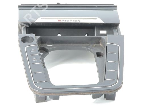 BP27986984I22 main image